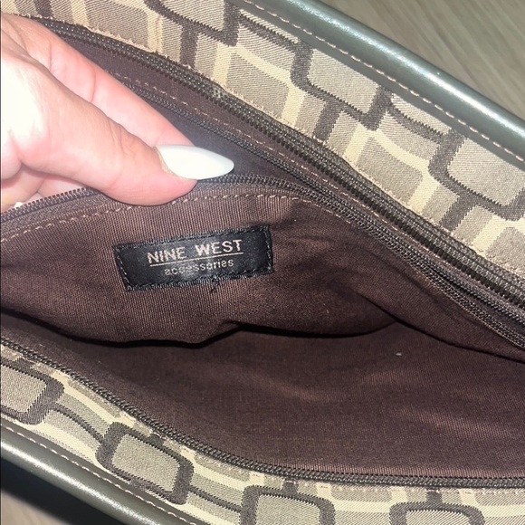 Nine West Stylish Brown Patterned Shoulder Bag (READ DESCRIPTION) - Picture 2 of 15